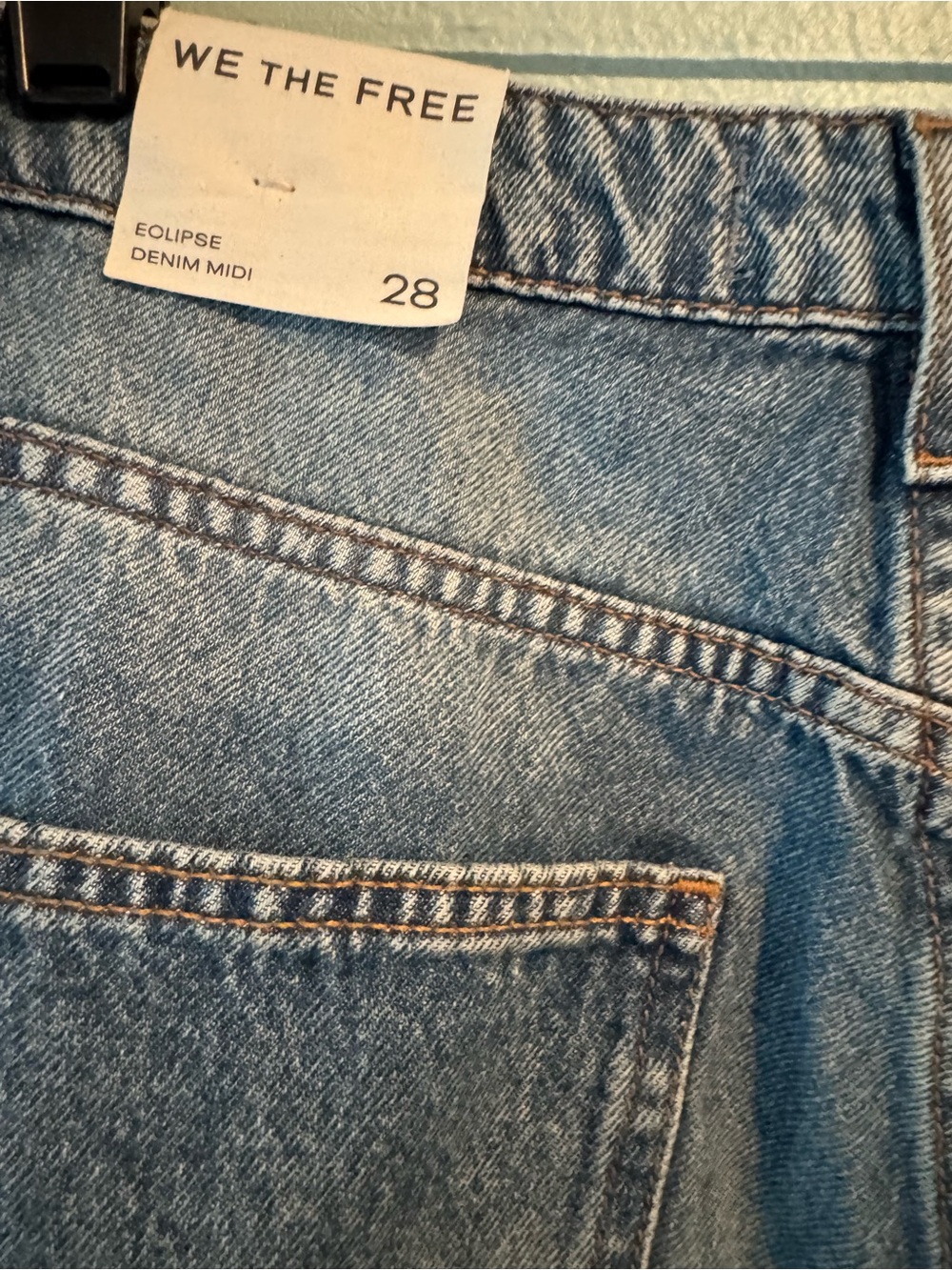 NWT FREE PEOPLE WE THE FREE ECLIPSE DENIM MIDI SKIRT - Picture 6 of 7